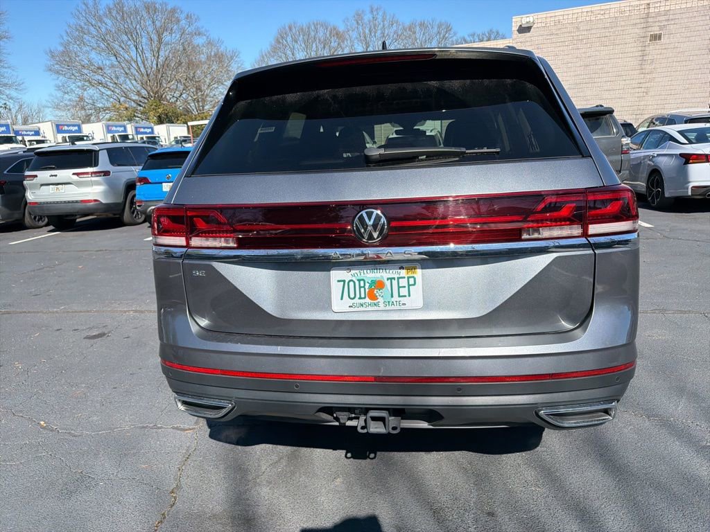 Used 2025 Volkswagen Atlas SE image 5