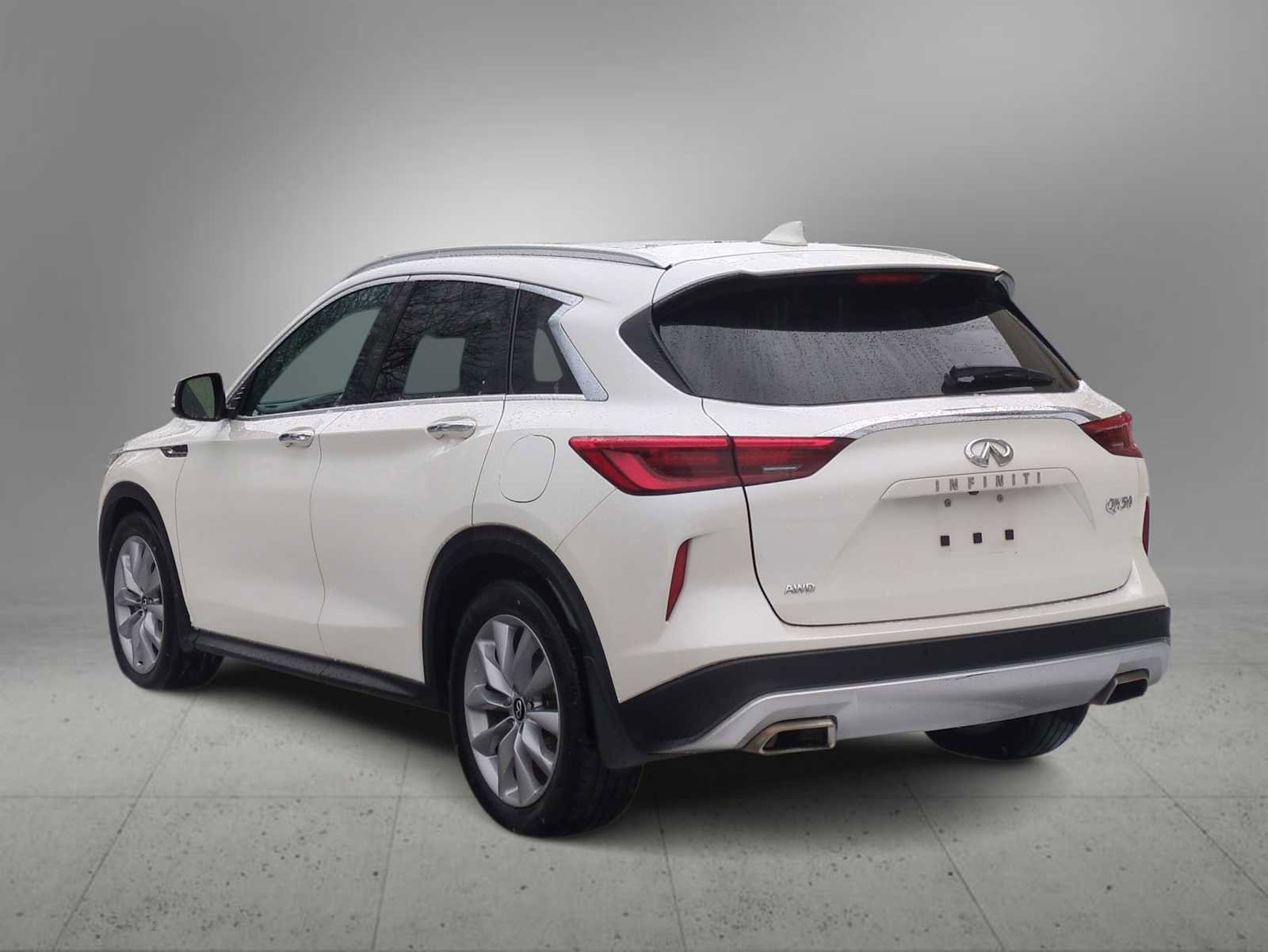 Used 2020 INFINITI QX50 Luxe w/ Navigation Package image 6