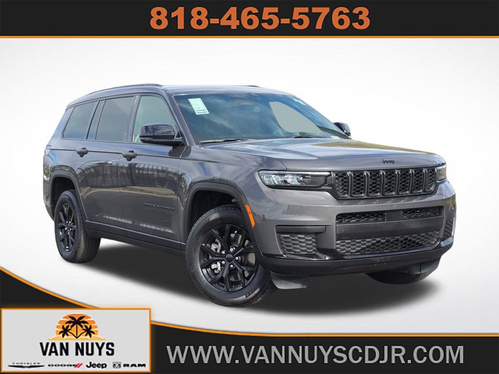 Used 2024 Jeep Grand Cherokee L Laredo image 1
