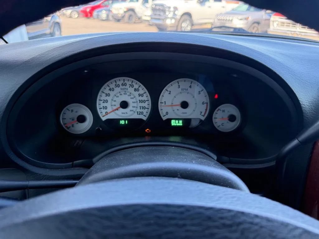 Used 2005 Chrysler Town & Country LX w/ Popular Equipment Group II FWD image 17