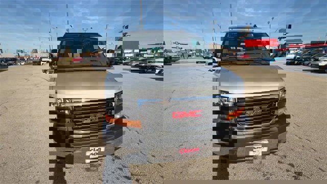 New 2025 GMC Savana 2500 image 32