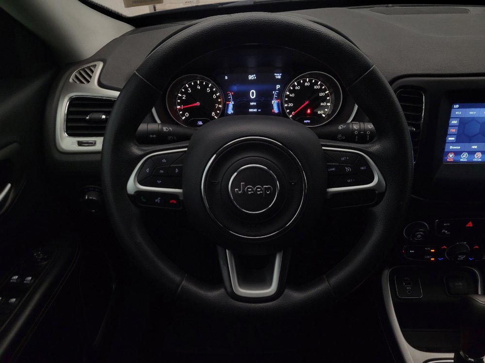 Used 2018 Jeep Compass Sport w/ Tech Group FWD image 22