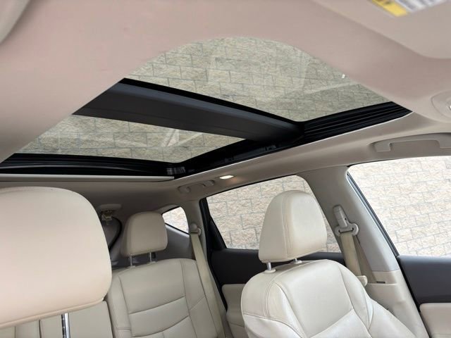 Used 2018 Nissan Murano Platinum image 26