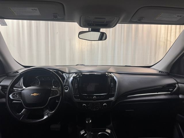 Used 2019 Chevrolet Traverse LT image 17
