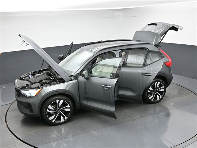 New 2026 Volvo XC40 B5 Ultra w/ Climate Package image 52