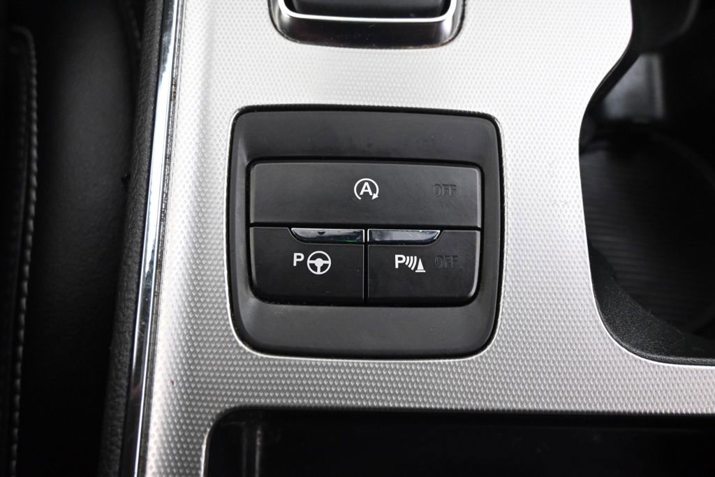 Used 2022 Ford Edge ST w/ Equipment Group 401A image 32