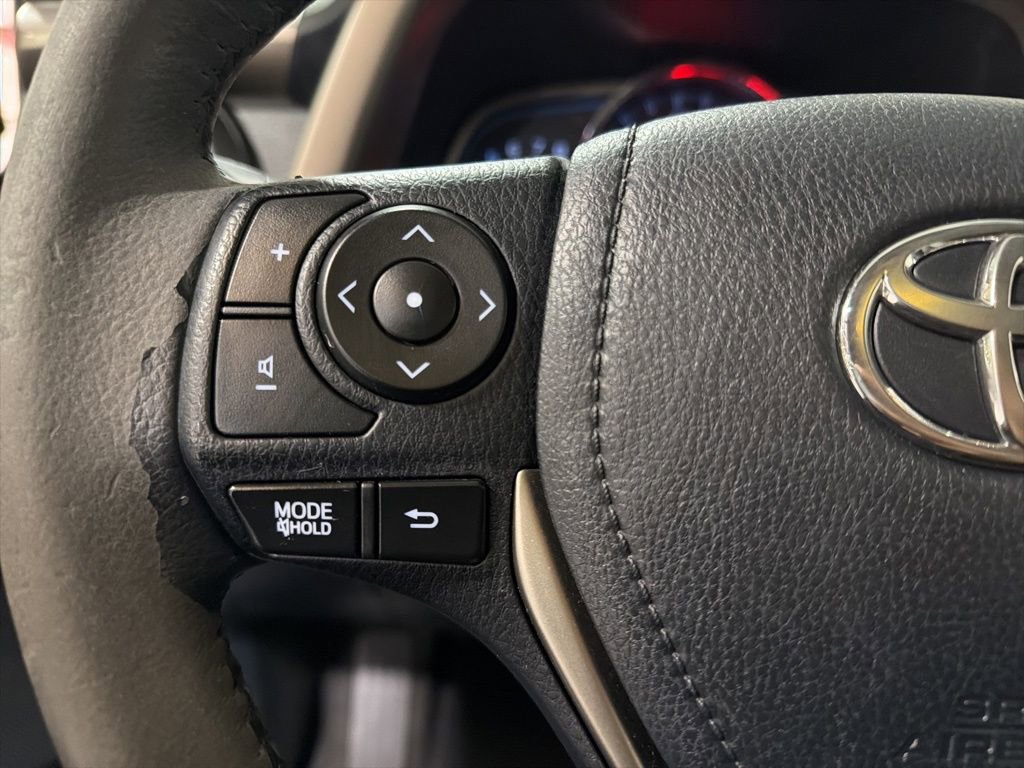 Used 2013 Toyota RAV4 Limited image 13