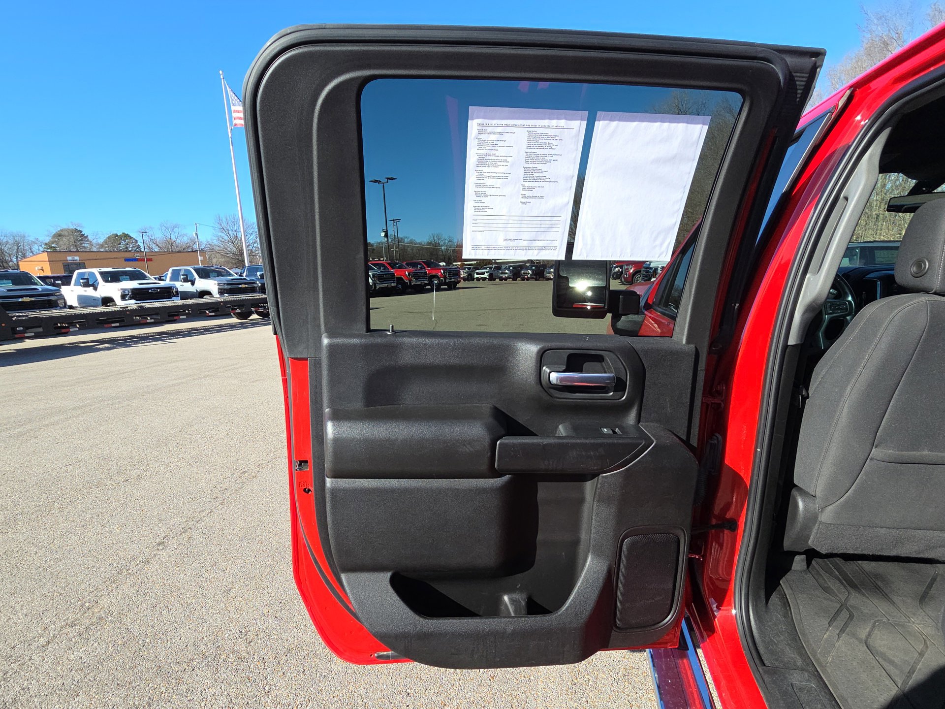 Certified 2022 Chevrolet Silverado 3500 LT w/ Convenience Package image 27