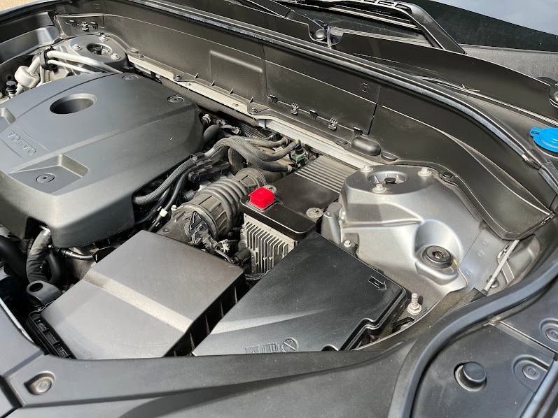 Used 2018 Volvo XC90 T6 Momentum w/ Convenience Package image 28