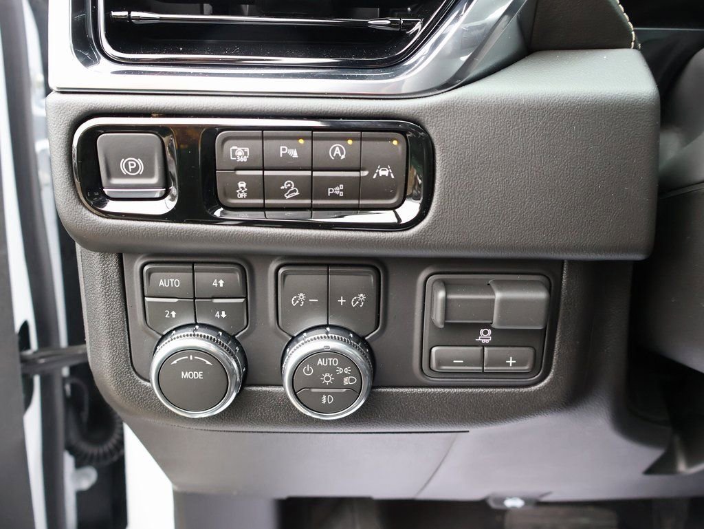 New 2026 GMC Yukon XL Elevation w/ Elevation Premium Package image 13