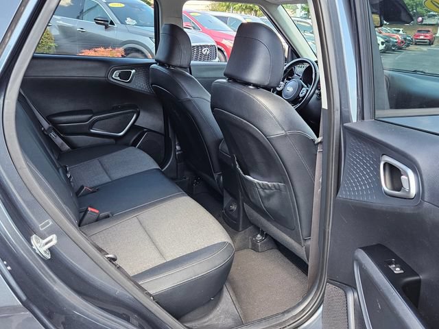 Used 2020 Kia Soul EX FWD image 18