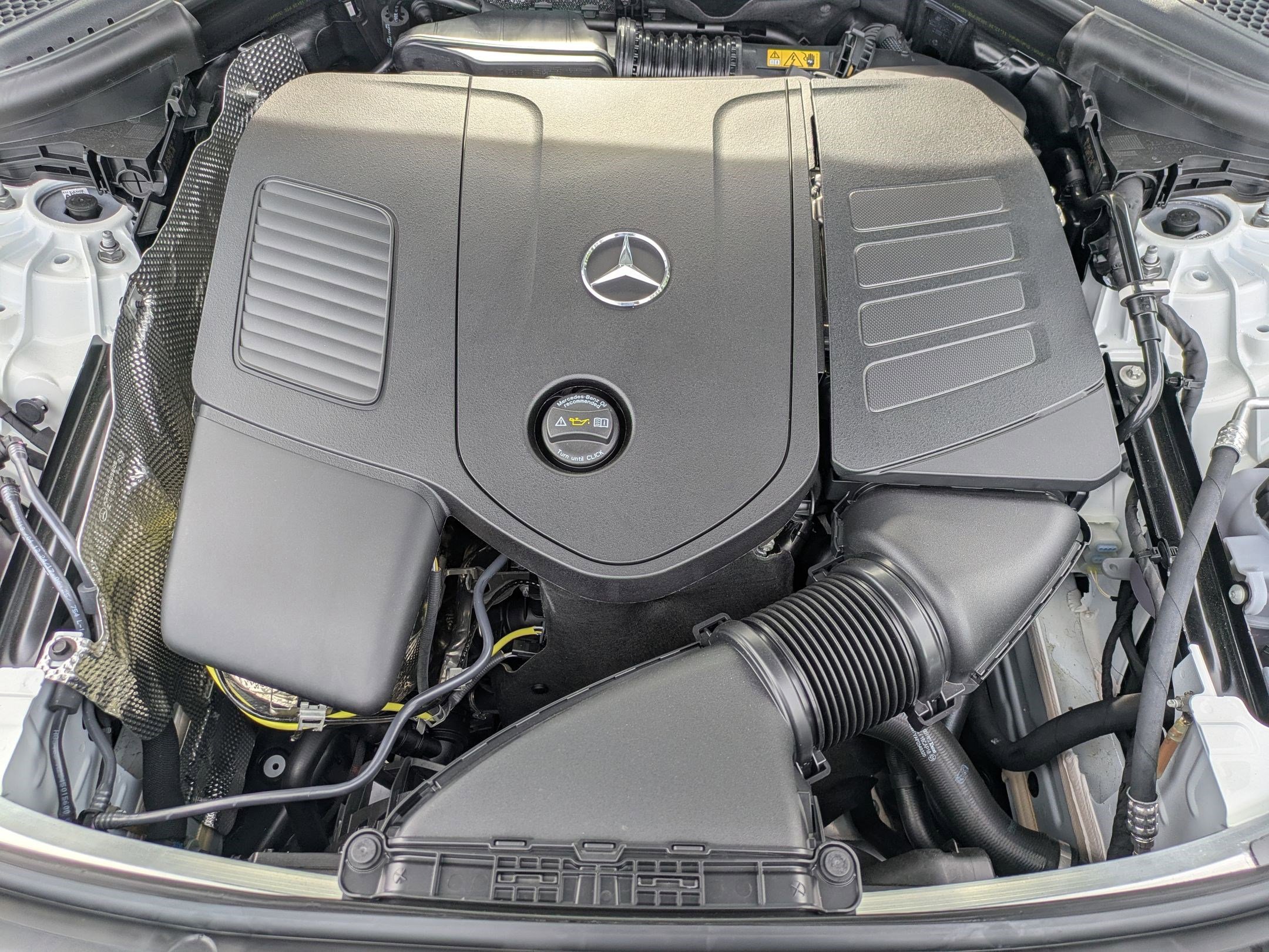 Certified 2025 Mercedes-Benz GLC 300 4MATIC image 33