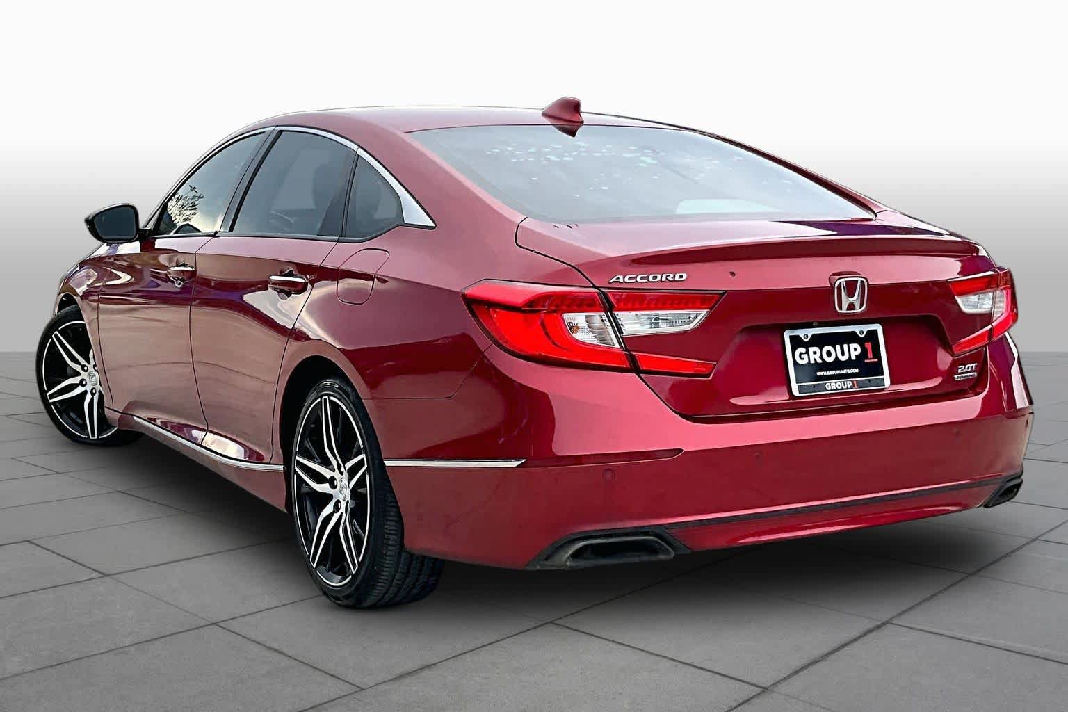 Used 2021 Honda Accord Touring image 12