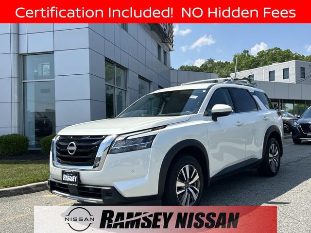 Certified 2024 Nissan Pathfinder SL