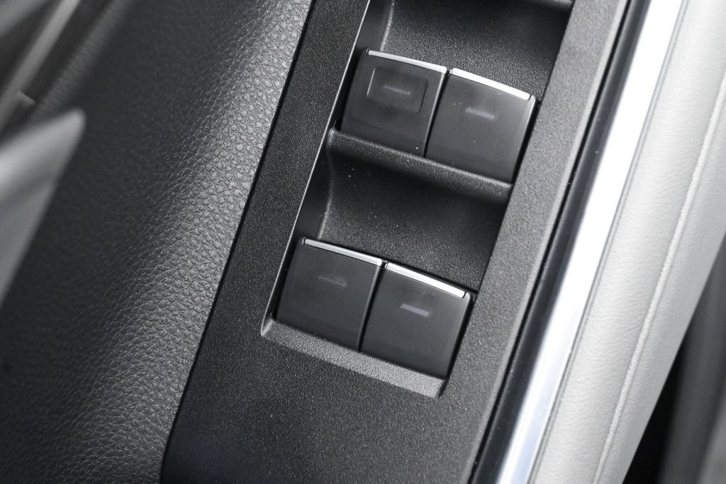 Certified 2026 Toyota Highlander Platinum AWD/4WD image 14