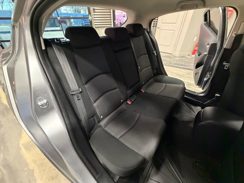 Used 2016 MAZDA MAZDA3 i Sport w/ Preferred Equipment Package image 6