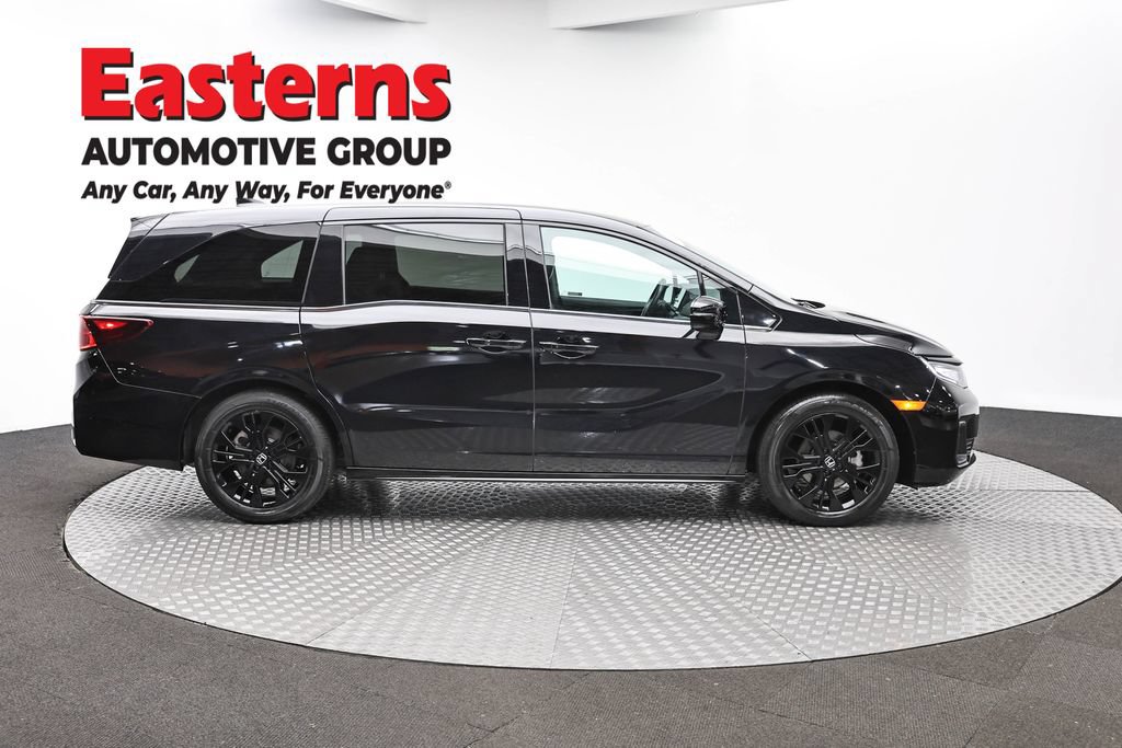 Used 2025 Honda Odyssey Sport-L image 4