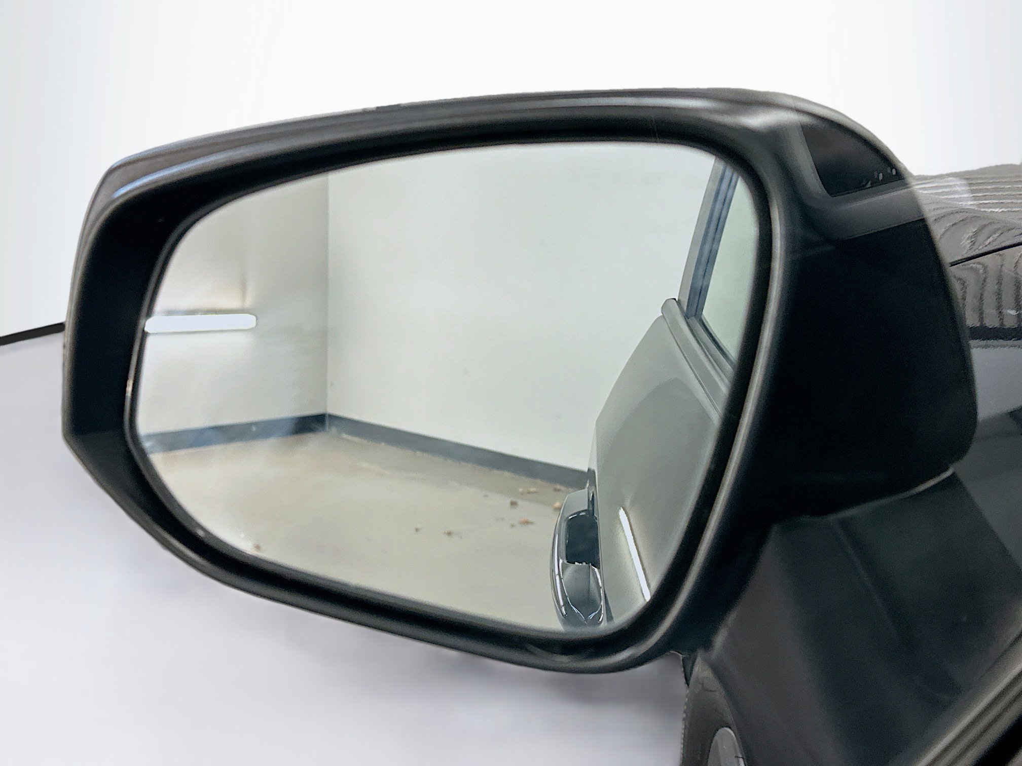 Used 2025 Toyota RAV4 LE image 16