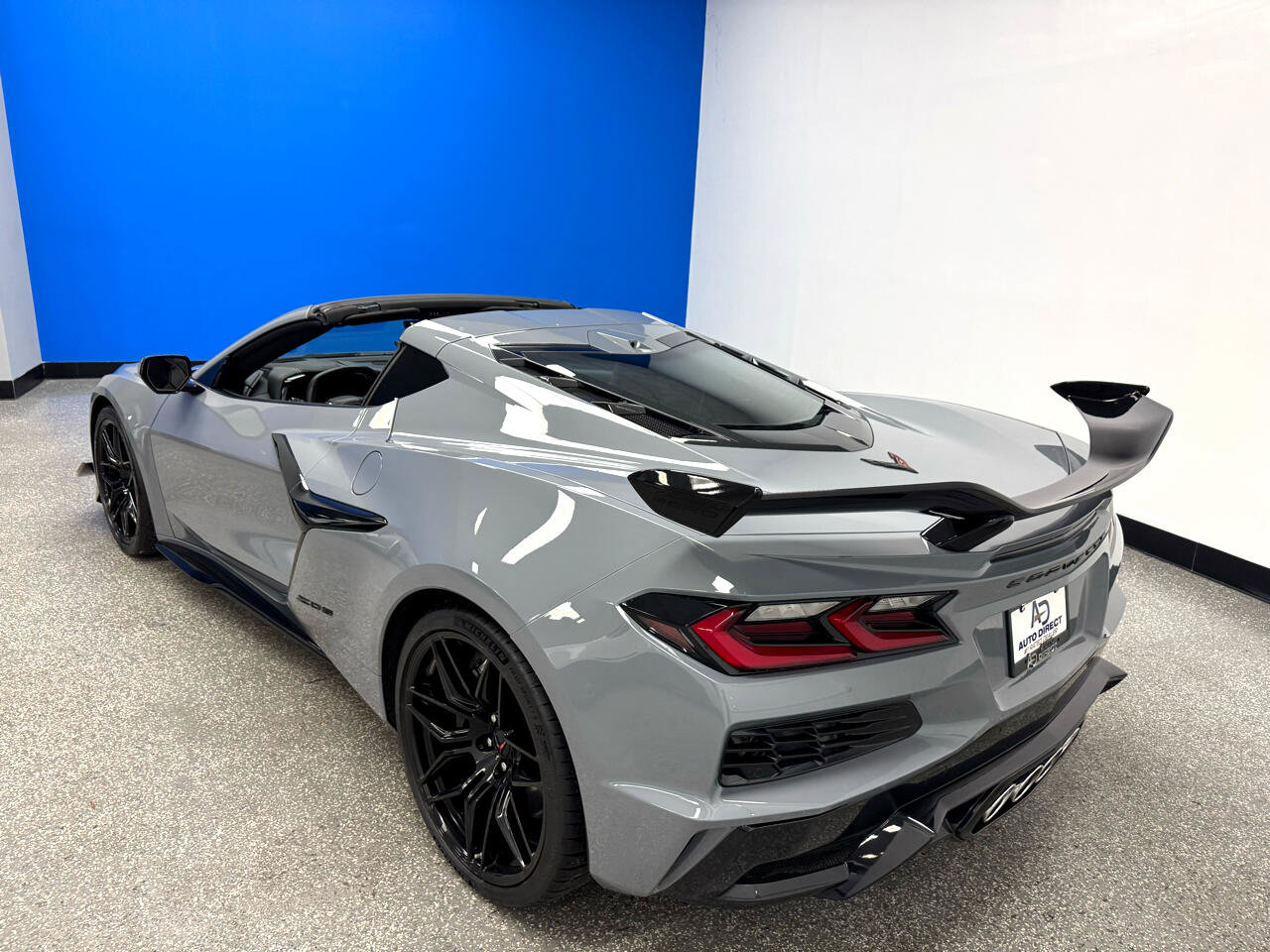 Used 2024 Chevrolet Corvette Z06 w/ Z07 Performance Package image 12