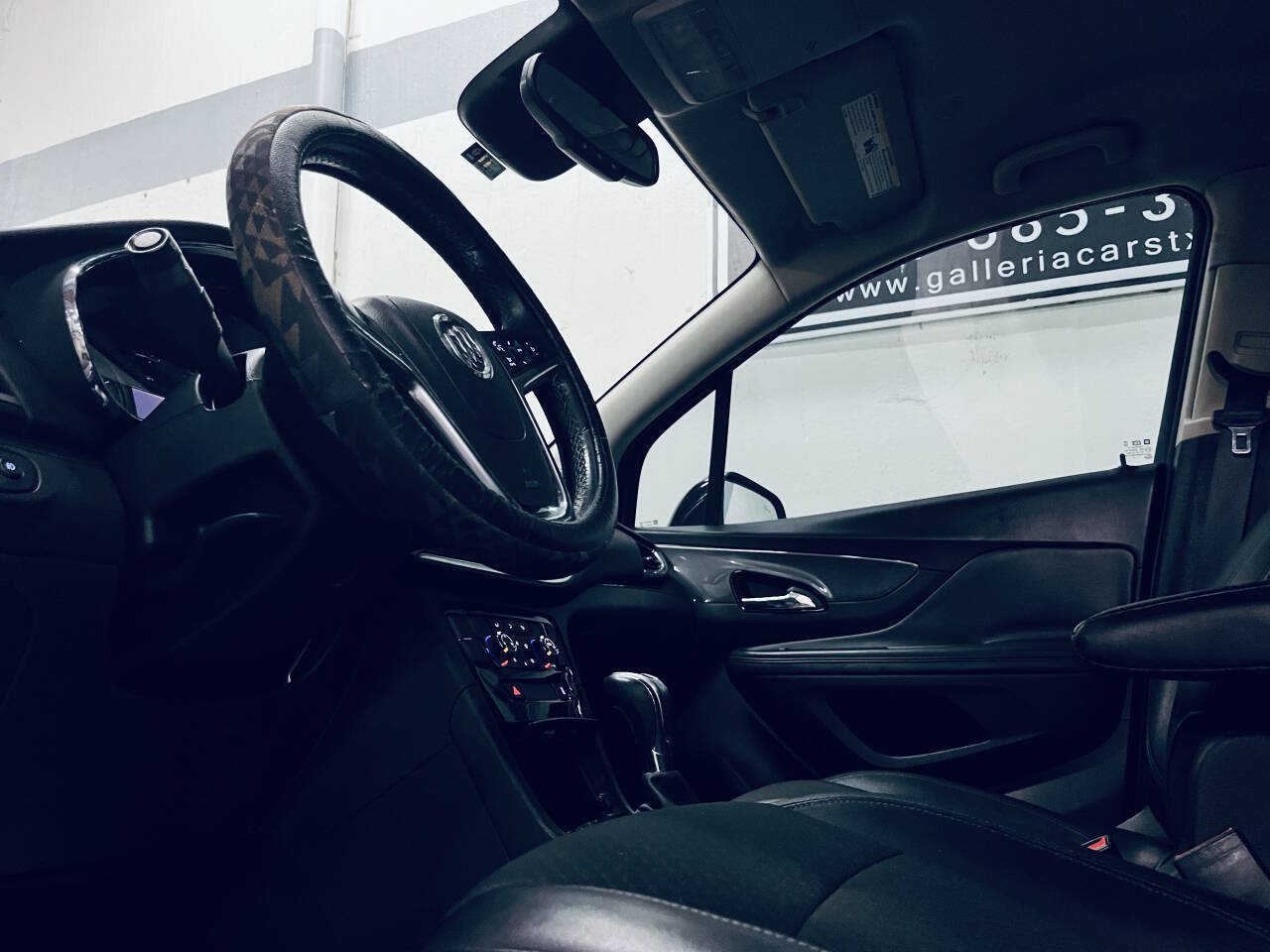 Used 2018 Buick Encore Sport Touring w/ Safety Package FWD image 15