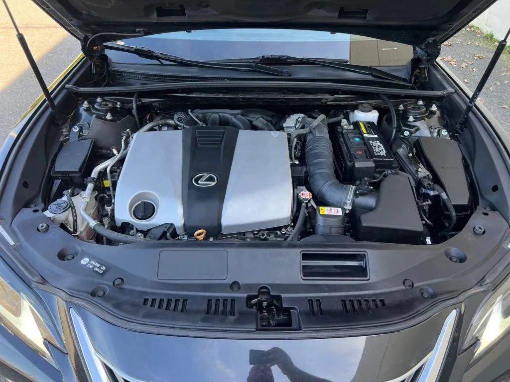 Used 2019 Lexus ES 350 w/ Premium Package FWD image 31