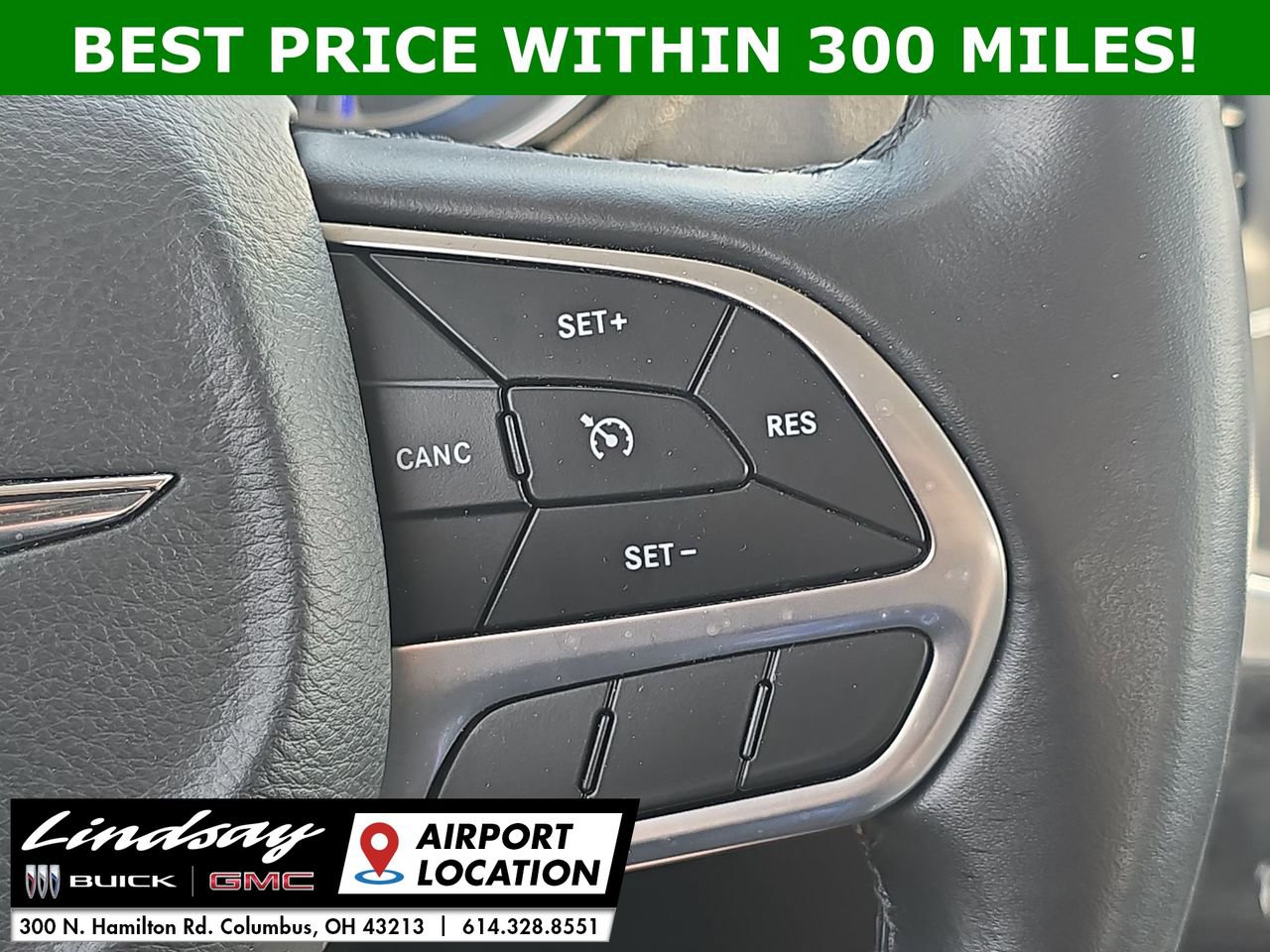 Used 2022 Chrysler 300 Touring image 39