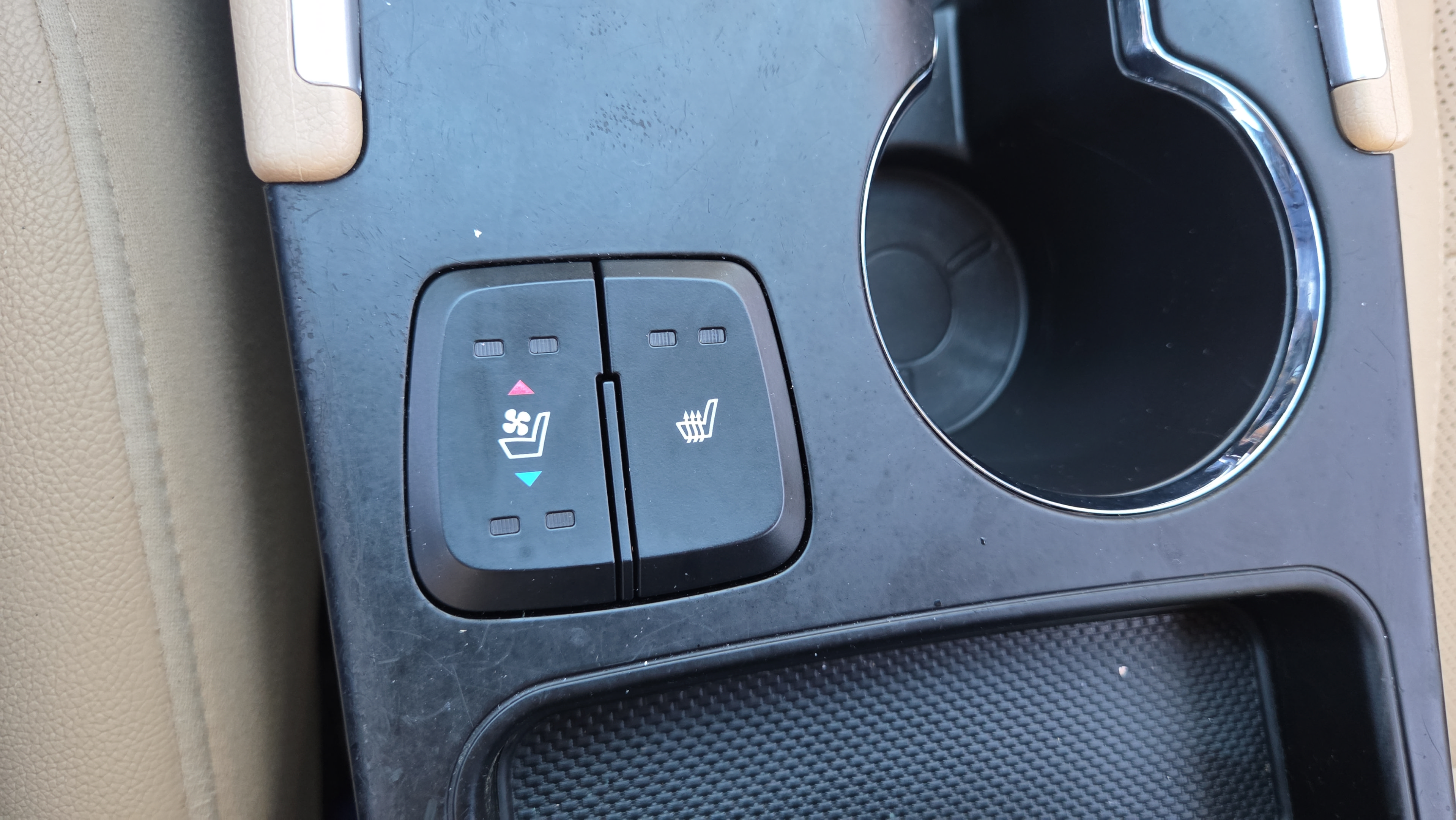 Used 2014 Hyundai Sonata Limited FWD image 32