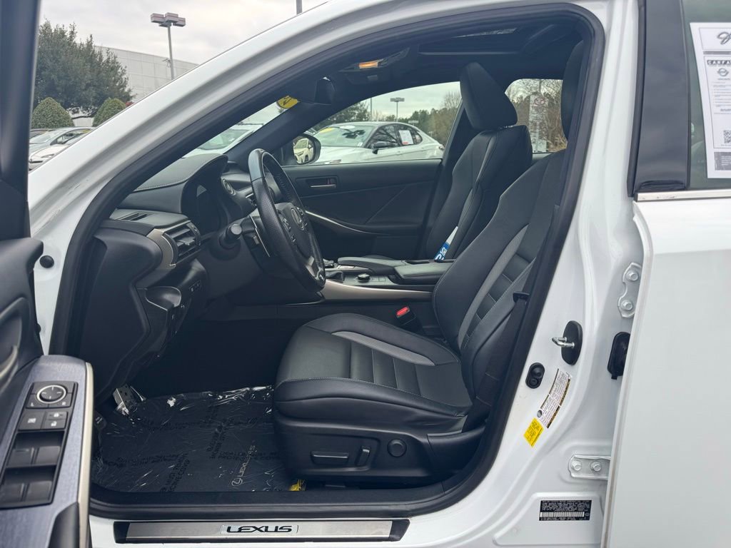 Used 2020 Lexus IS 300 F Sport image 27