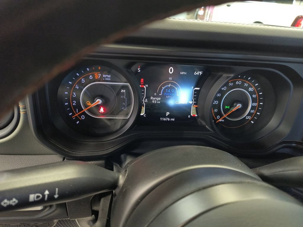Used 2024 Jeep Gladiator Mojave w/ Convenience Group AWD/4WD image 14