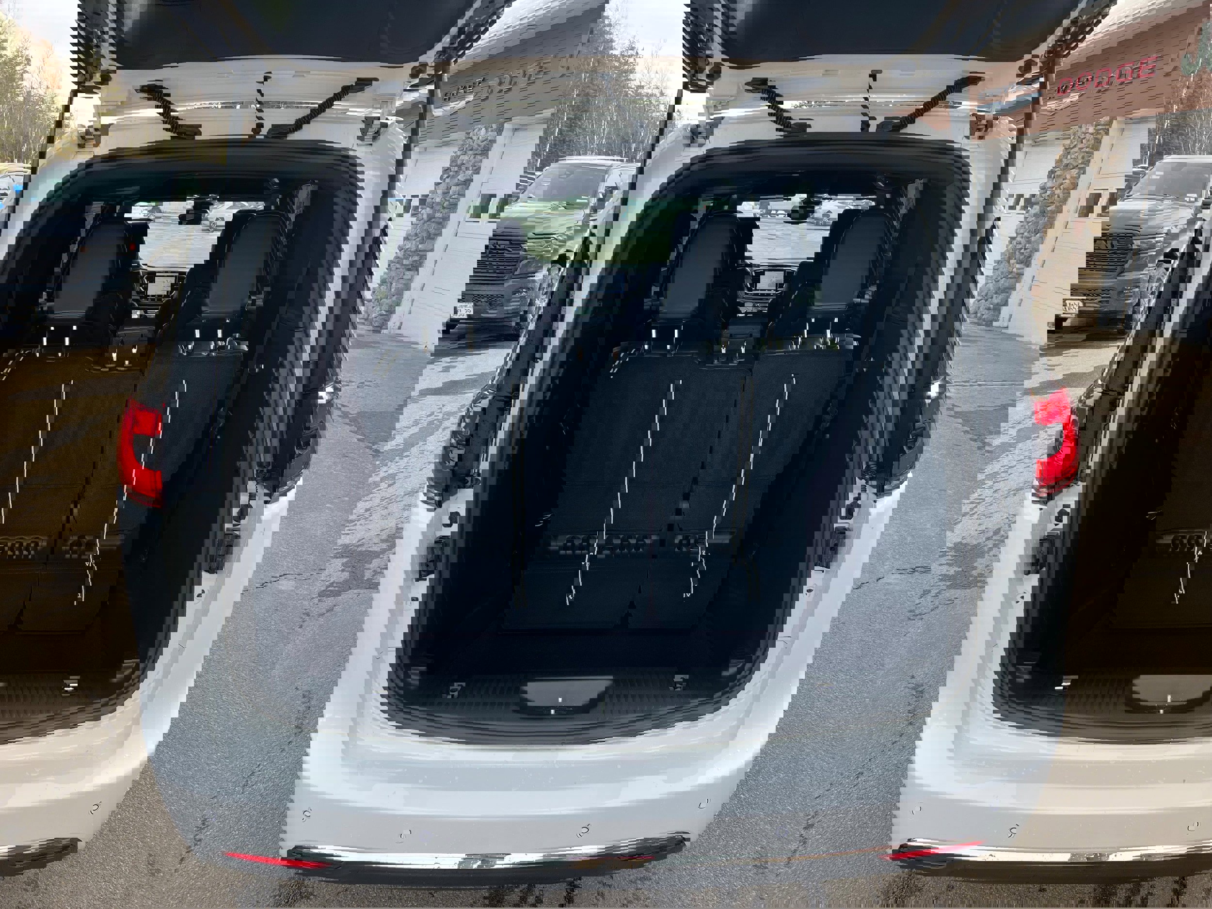 New 2026 Chrysler Pacifica Select image 20