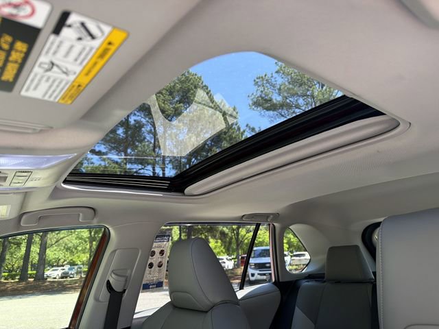Used 2019 Toyota RAV4 Limited w/ Cold Weather Package FWD image 22