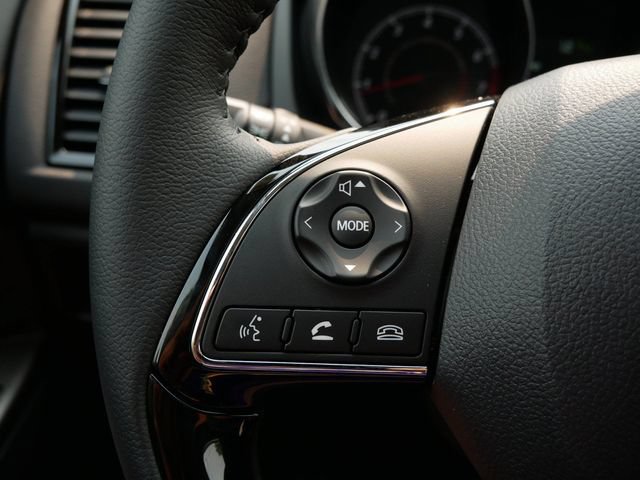 Used 2025 Mitsubishi Outlander Sport SE AWD/4WD image 17