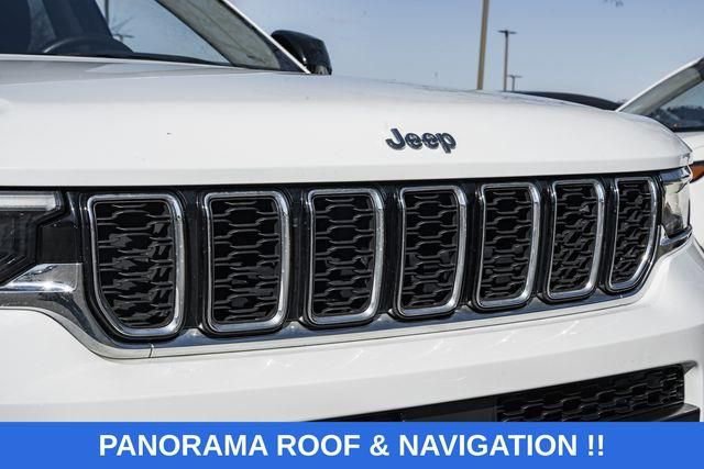 Used 2022 Jeep Grand Cherokee L Limited image 13
