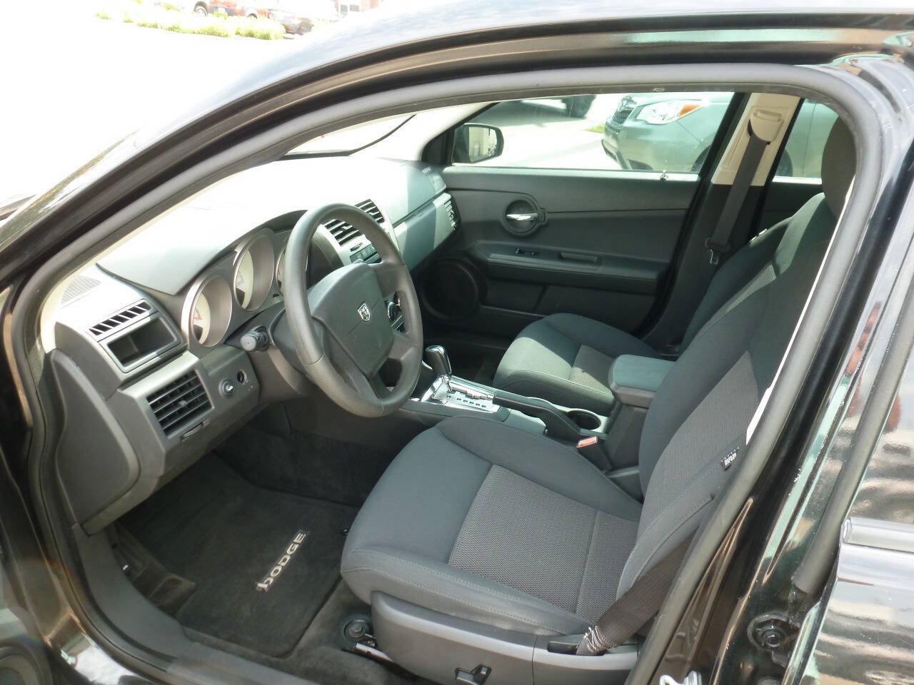Used 2009 Dodge Avenger SXT FWD image 9