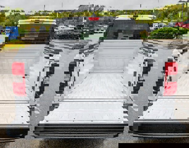 New 2025 Ford Maverick XLT image 5