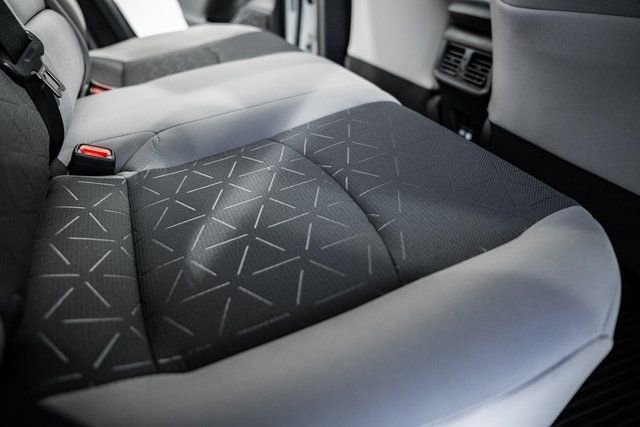 New 2025 Toyota RAV4 XLE image 31