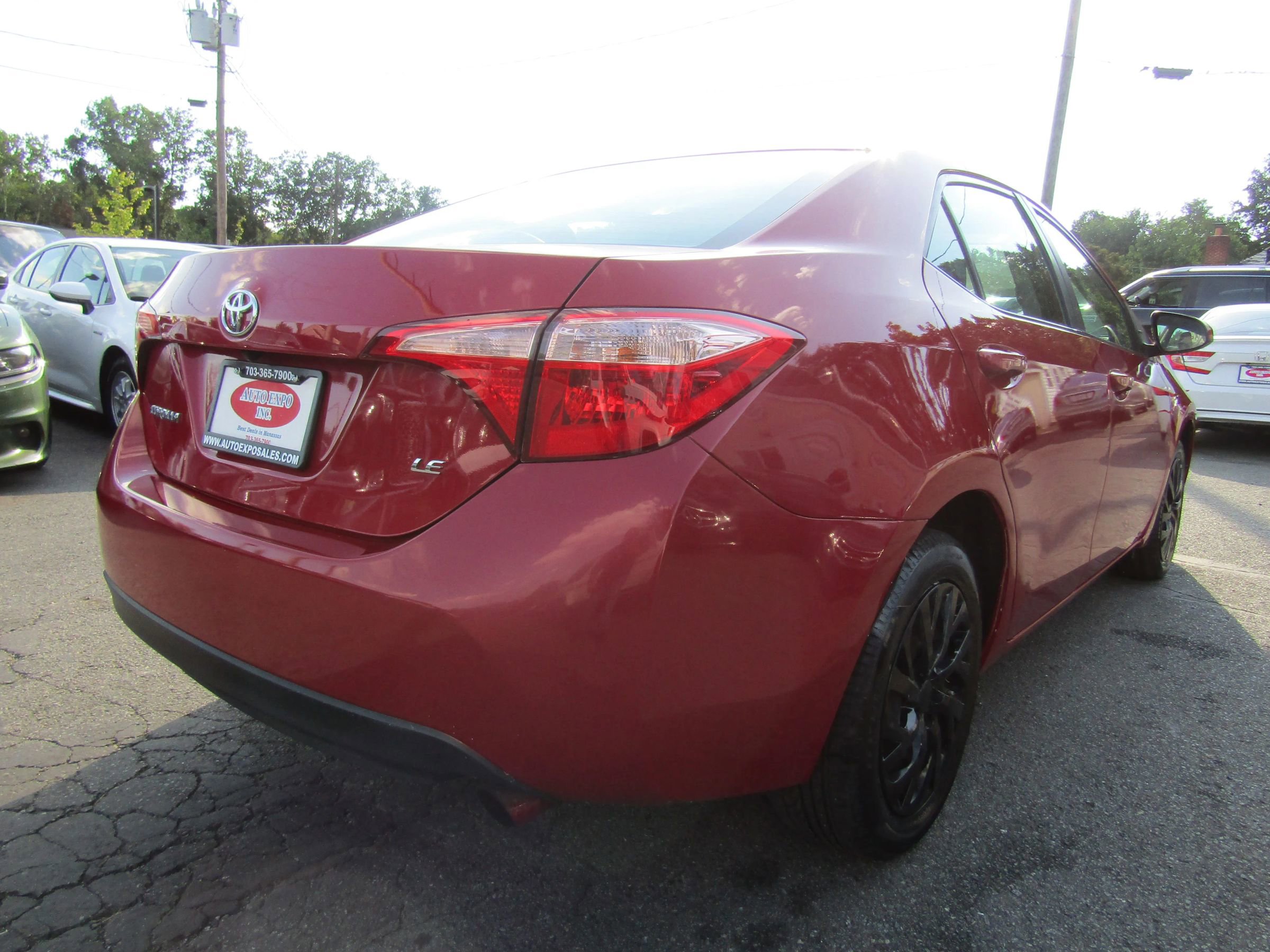 Used 2017 Toyota Corolla LE image 7