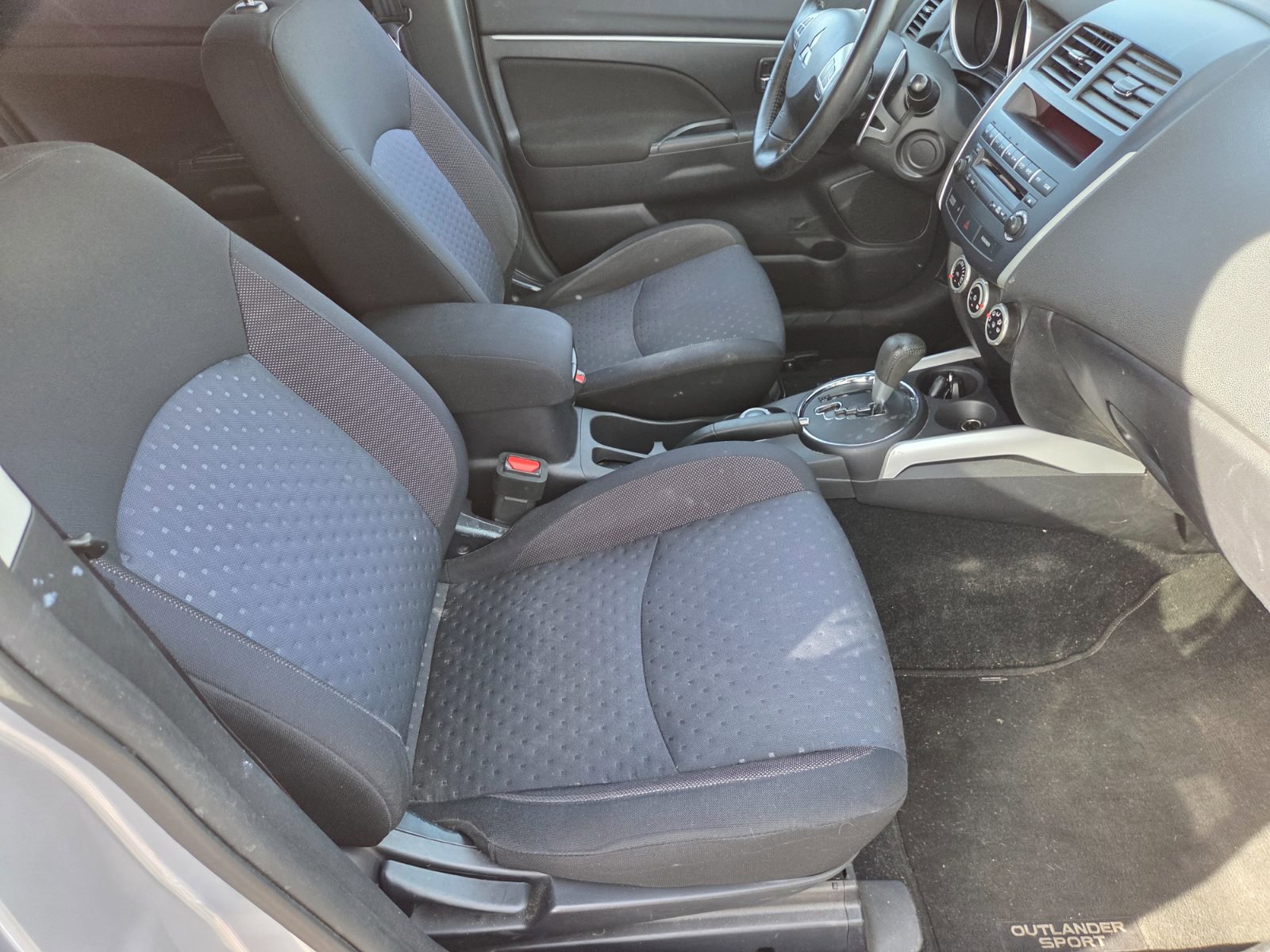 Used 2011 Mitsubishi Outlander Sport SE image 15