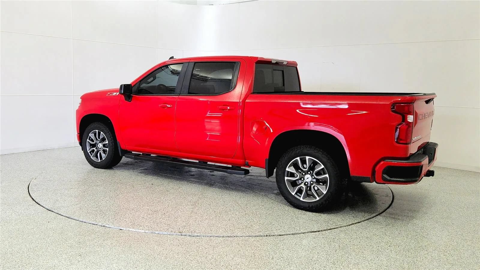 Used 2019 Chevrolet Silverado 1500 RST w/ All-Star Edition AWD/4WD image 5
