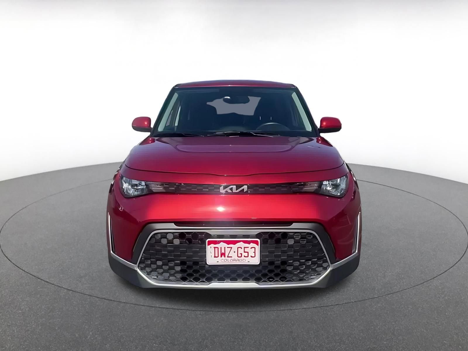 Used 2025 Kia Soul LX w/ LX Technology Package FWD image 3