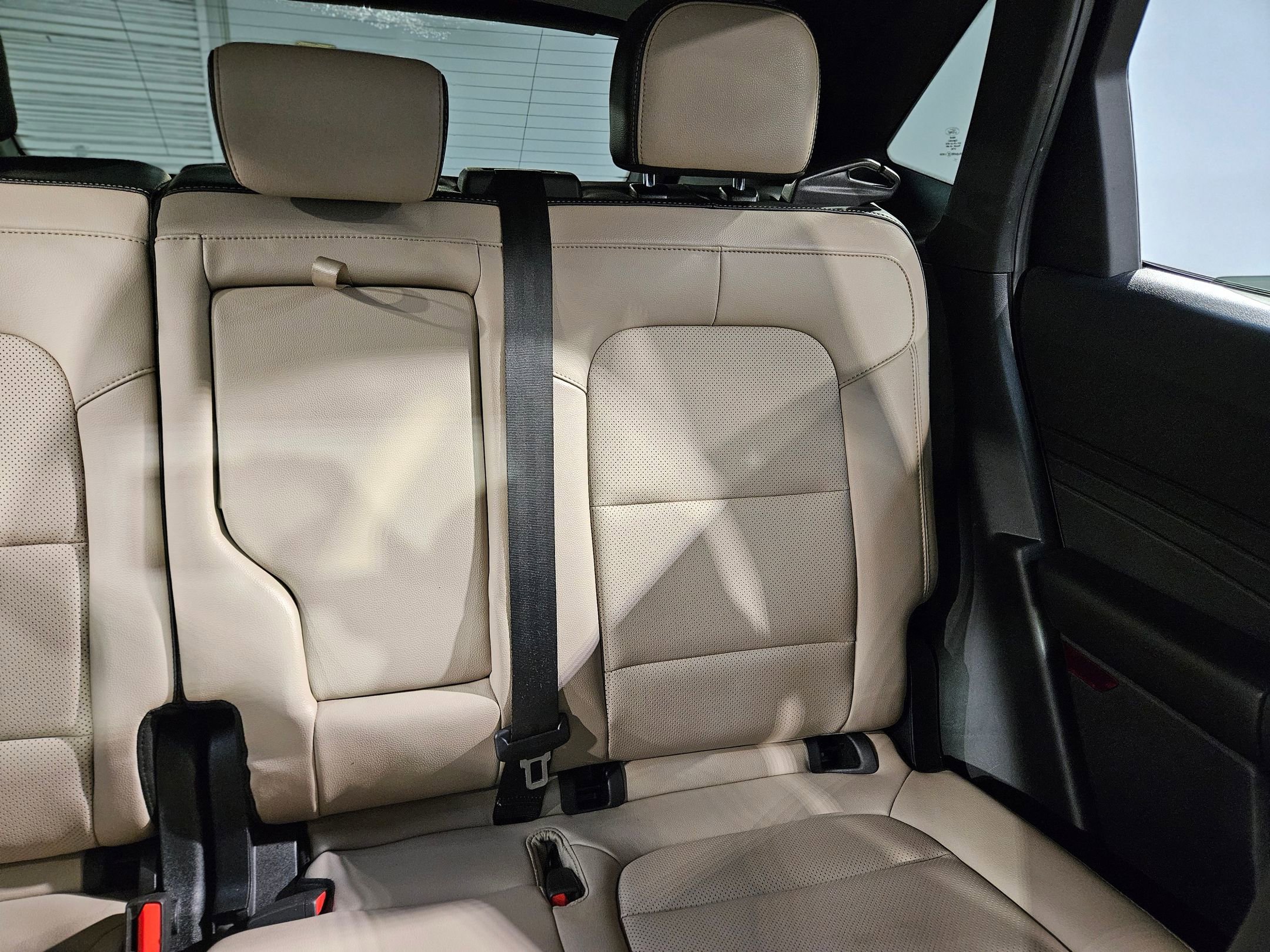 Used 2021 Ford Escape SEL image 14