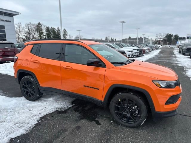 New 2026 Jeep Compass Latitude image 5