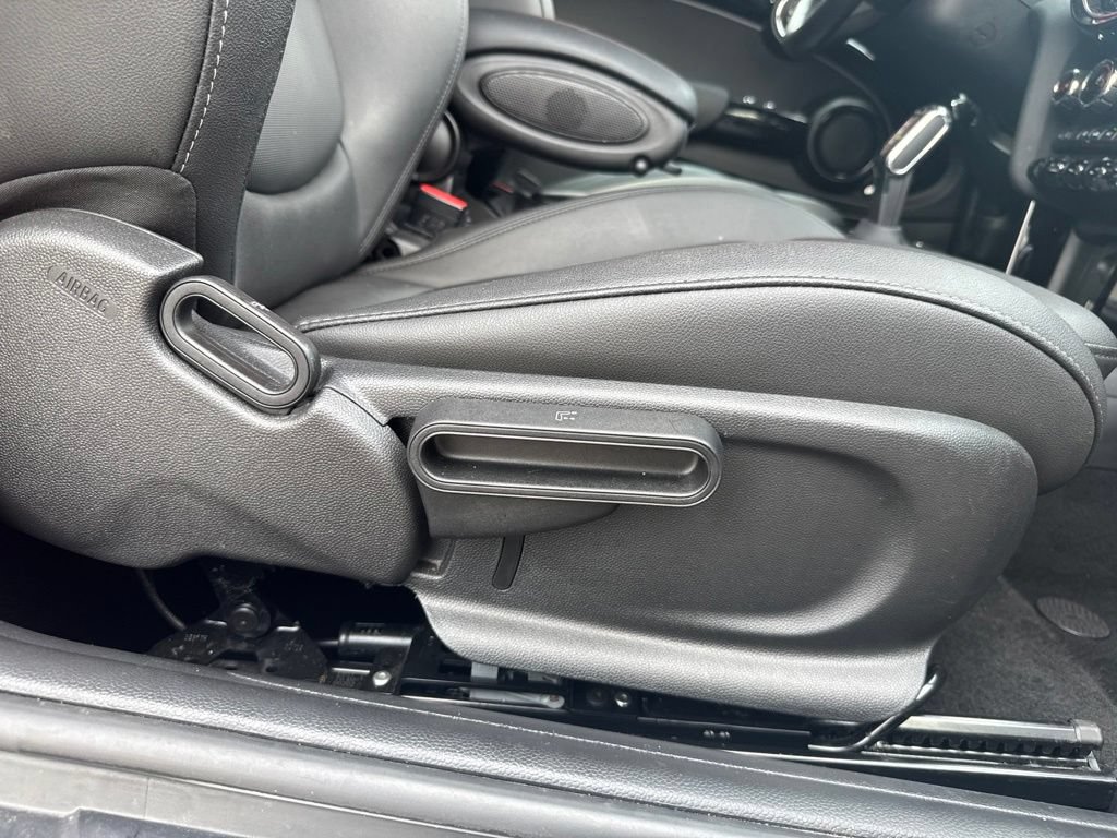 Used 2024 MINI Cooper S FWD image 57