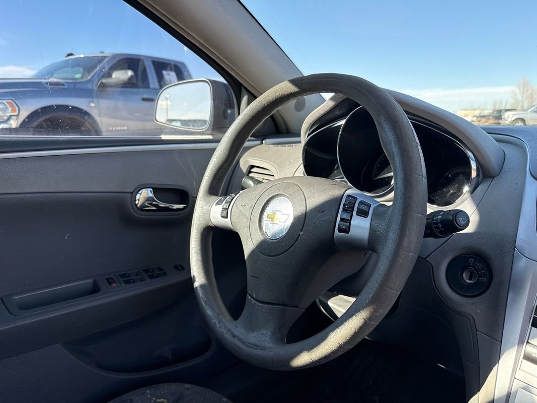 Used 2009 Chevrolet Malibu LS image 17
