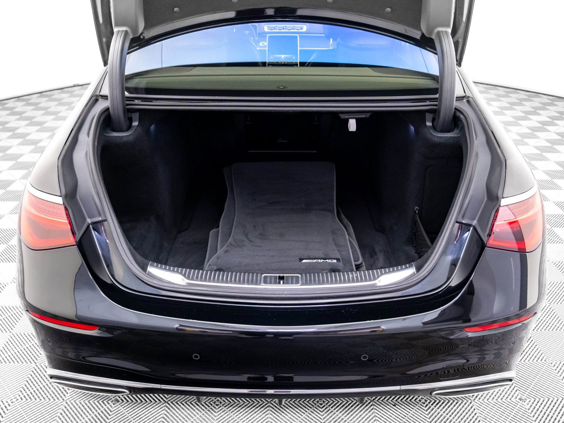 Certified 2024 Mercedes-Benz S 580 4MATIC Sedan image 30