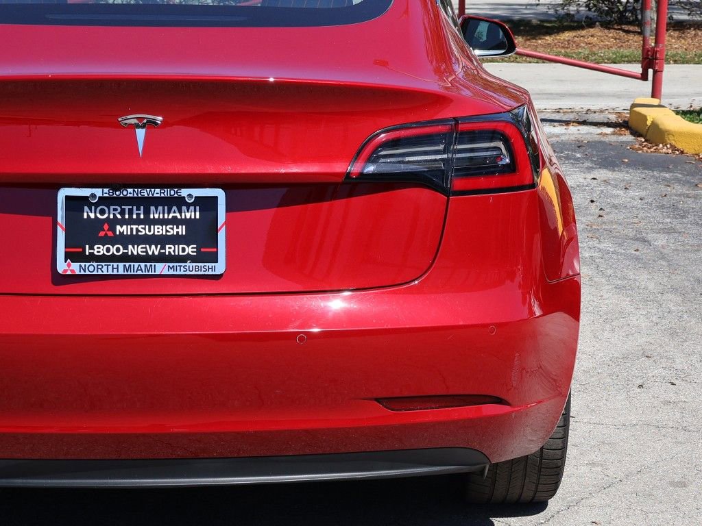 Used 2018 Tesla Model 3 Long Range RWD image 16