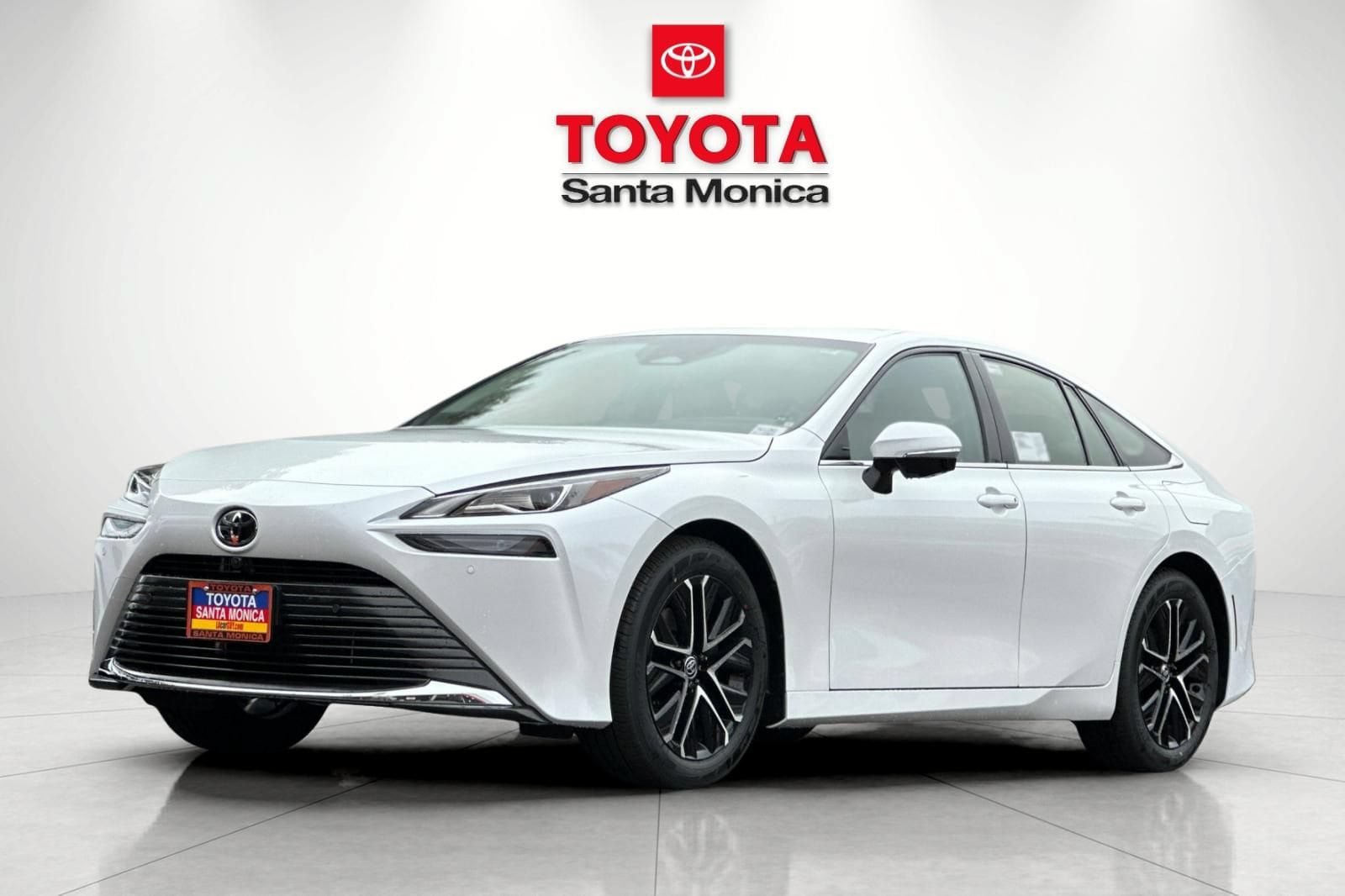 New 2026 Toyota Mirai RWD image 6