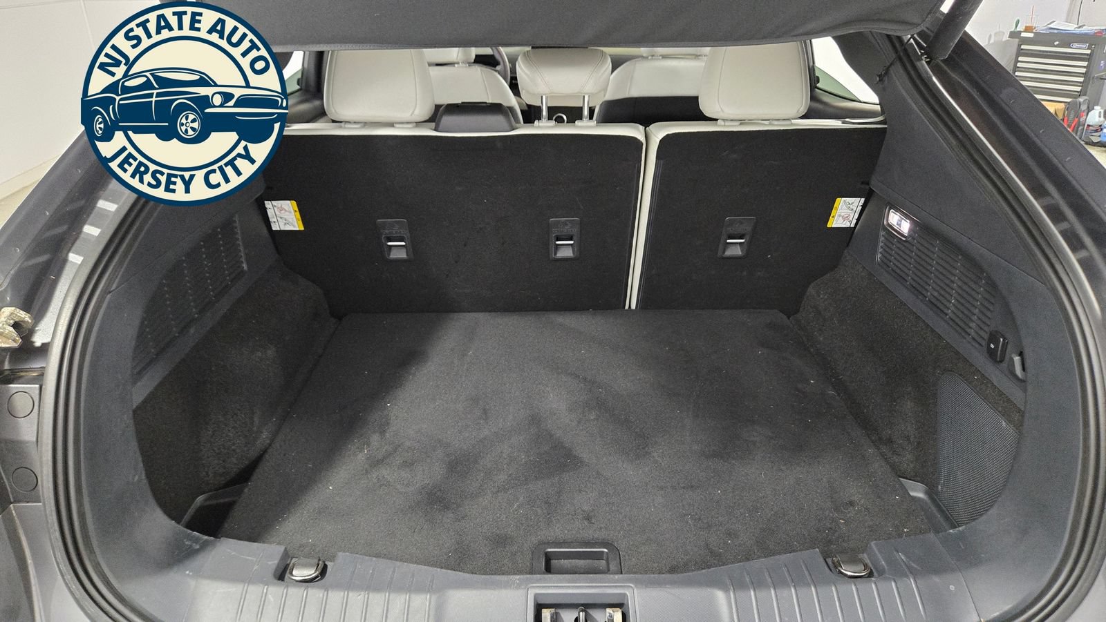 Used 2021 Ford Mustang Mach-E Premium AWD/4WD image 36