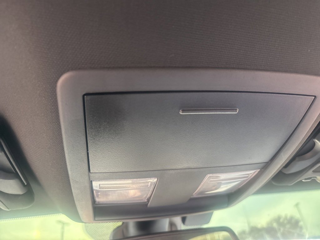 Used 2022 Dodge Challenger SXT w/ Blacktop Package image 18