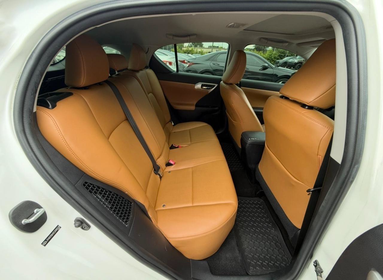 Used 2012 Lexus CT 200h Premium w/ Premium Audio Pkg FWD image 26